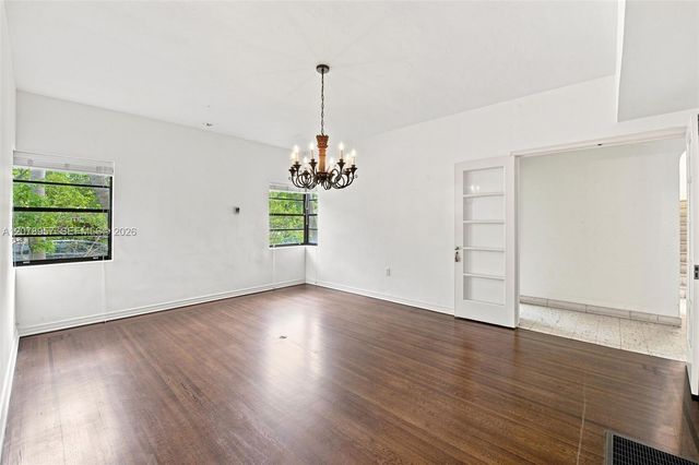 5680 Pine Tree Drive, Miami Beach, FL 33140