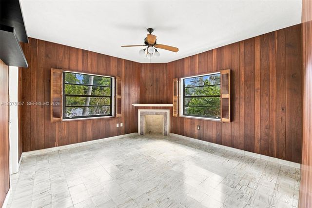 5680 Pine Tree Drive, Miami Beach, FL 33140