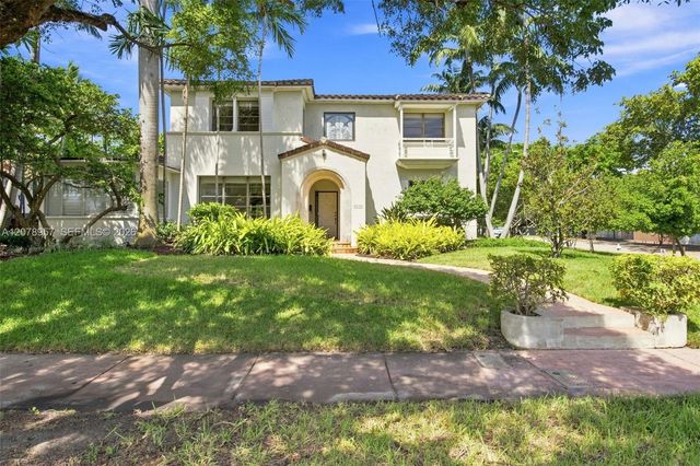 5680 Pine Tree Drive, Miami Beach, FL 33140