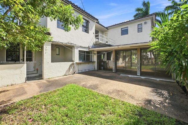 5680 Pine Tree Drive, Miami Beach, FL 33140