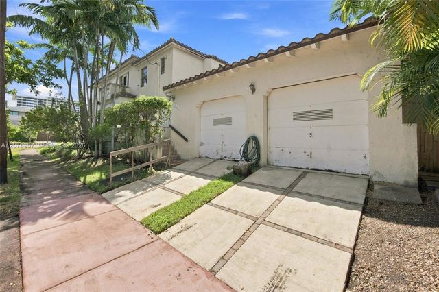 5680 Pine Tree Drive, Miami Beach, FL 33140