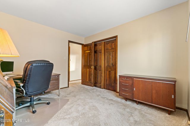 410 Jersey City Court, Lanoka Harbor, NJ 08734