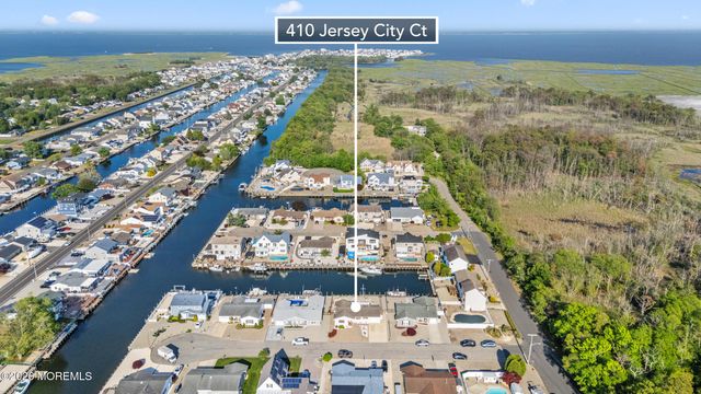 410 Jersey City Court, Lanoka Harbor, NJ 08734