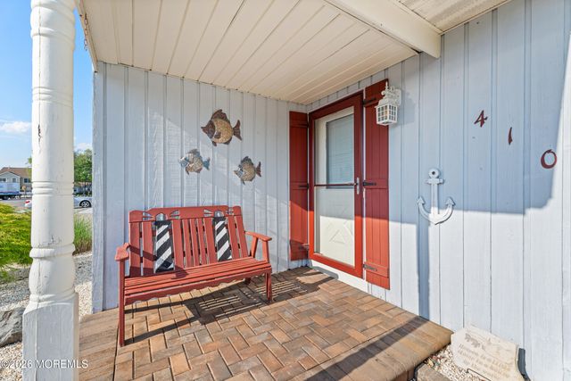 410 Jersey City Court, Lanoka Harbor, NJ 08734