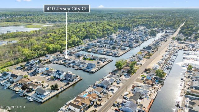 410 Jersey City Court, Lanoka Harbor, NJ 08734