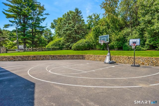 67 Peach Hill Road, Darien, CT 06820