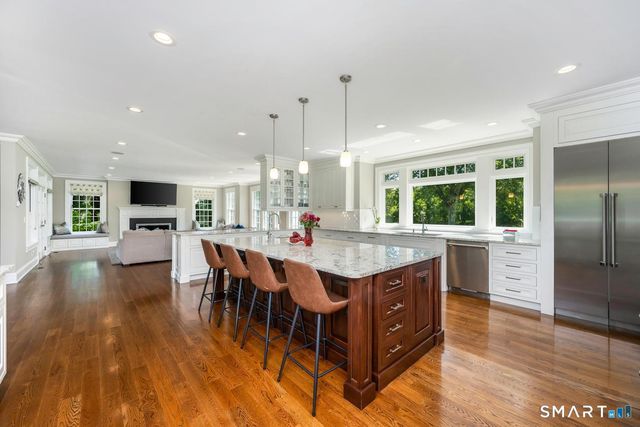 67 Peach Hill Road, Darien, CT 06820