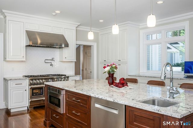 67 Peach Hill Road, Darien, CT 06820
