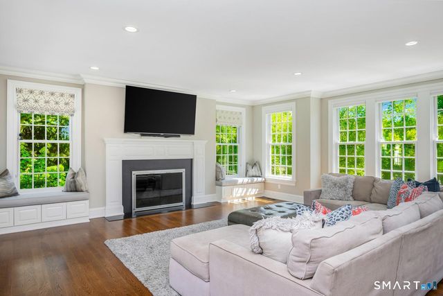 67 Peach Hill Road, Darien, CT 06820
