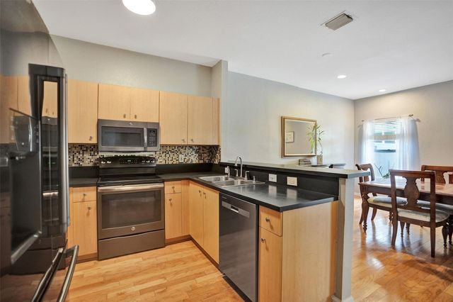 11871 NW 57th St 11871, Coral Springs, FL 33076