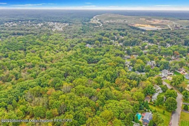 2557 Huckleberry Road, Manchester, NJ 08759