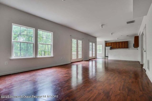 2557 Huckleberry Road, Manchester, NJ 08759