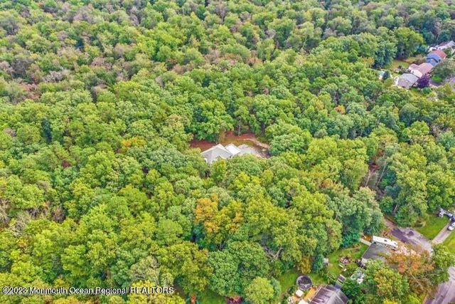 2557 Huckleberry Road, Manchester, NJ 08759