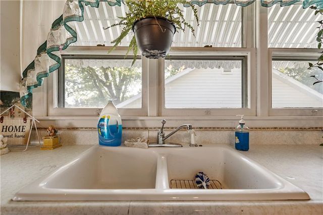 2201 N 10th Street, Independence, KS 67301