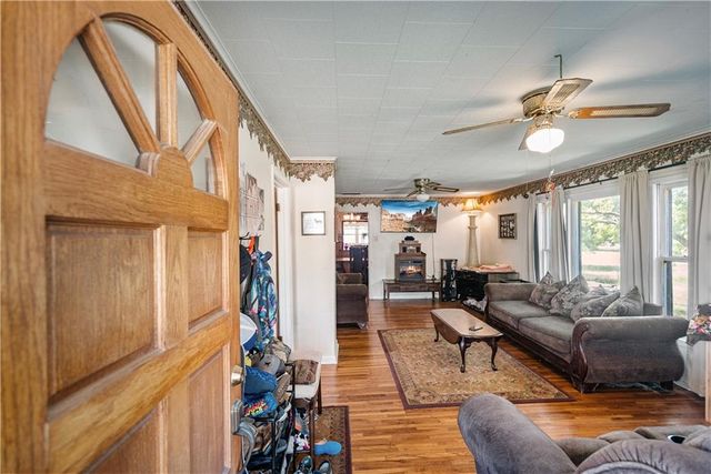 2201 N 10th Street, Independence, KS 67301