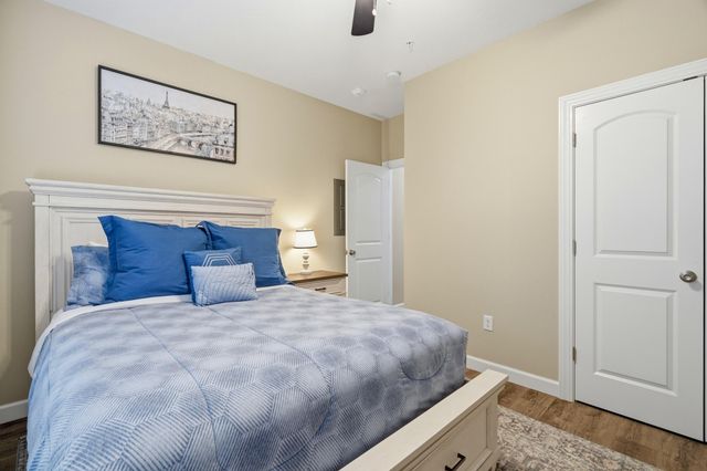 3003 North Vineyards Terrace 2, Branson, MO 65616