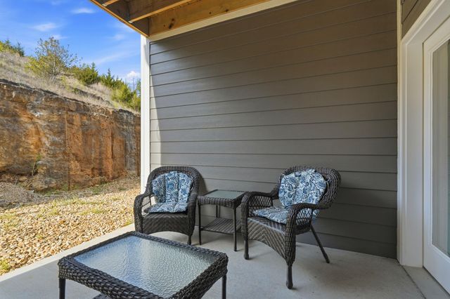 3003 North Vineyards Terrace 2, Branson, MO 65616