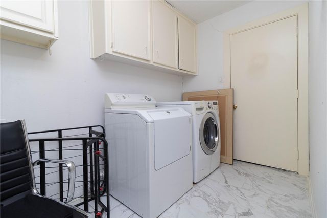 9211 Benning Drive, Houston, TX 77031