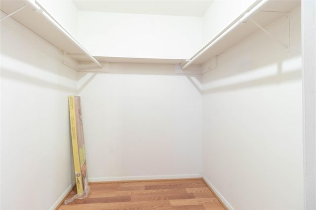 9211 Benning Drive, Houston, TX 77031