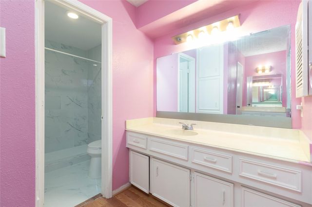 9211 Benning Drive, Houston, TX 77031