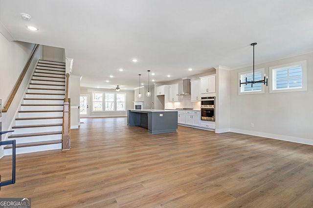 152 Palm Street, Holly Springs, GA 30115