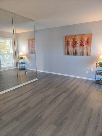 6100 12TH STREET S 313, St Petersburg, FL 33707