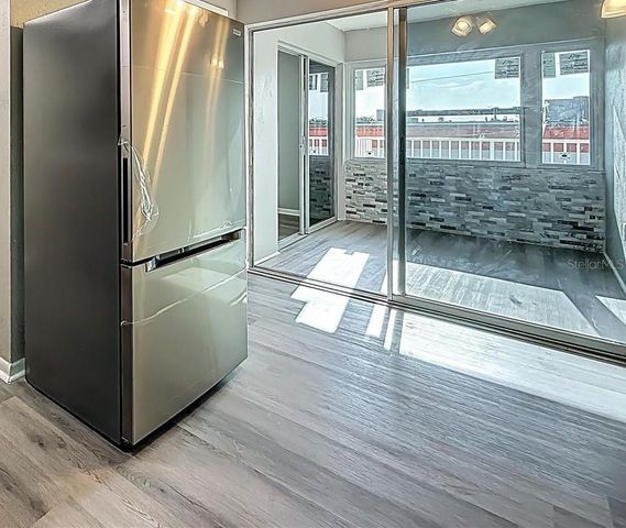 6100 12TH STREET S 313, St Petersburg, FL 33707