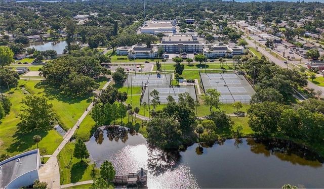 6100 12TH STREET S 313, St Petersburg, FL 33707