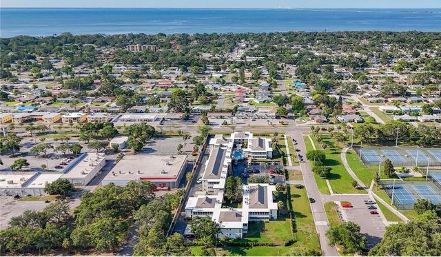 6100 12TH STREET S 313, St Petersburg, FL 33707