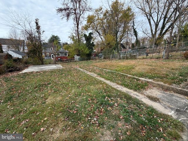 704 DORCHESTER RD, Baltimore, MD 21229