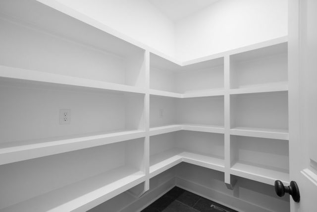 80 Mountain Laurel Lane, Monteagle, TN 37356