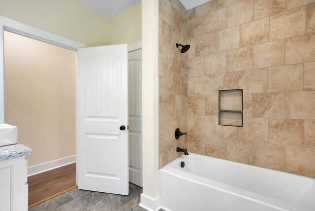 80 Mountain Laurel Lane, Monteagle, TN 37356