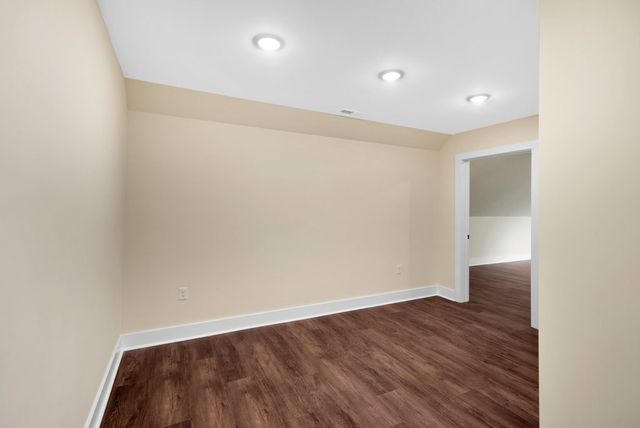 80 Mountain Laurel Lane, Monteagle, TN 37356