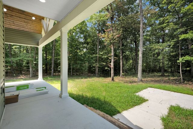 80 Mountain Laurel Lane, Monteagle, TN 37356