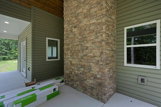 80 Mountain Laurel Lane, Monteagle, TN 37356