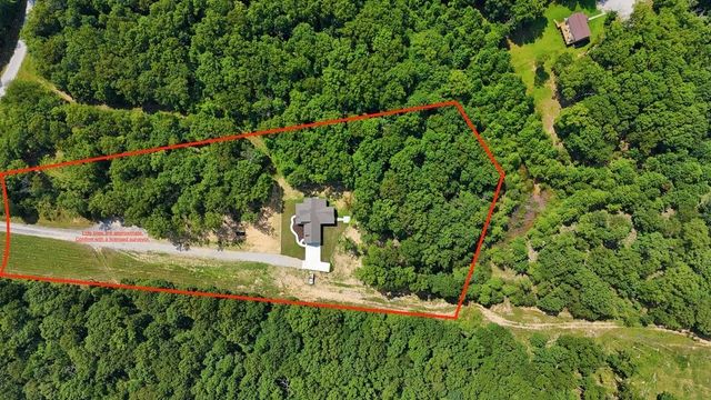 80 Mountain Laurel Lane, Monteagle, TN 37356