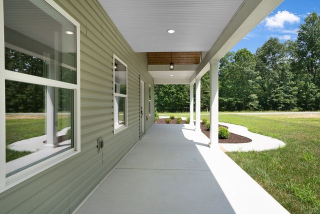 80 Mountain Laurel Lane, Monteagle, TN 37356