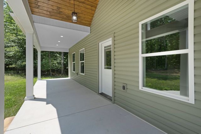 80 Mountain Laurel Lane, Monteagle, TN 37356