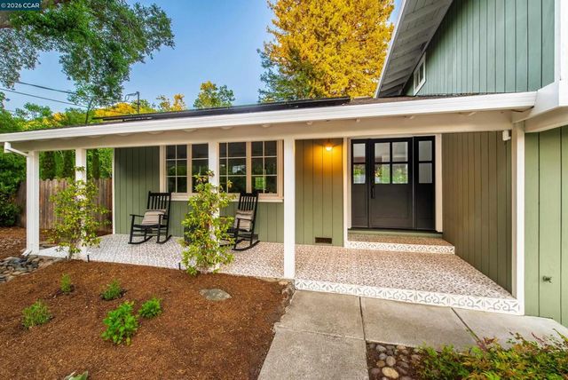 860 Paradise Ct, Lafayette, CA 94549