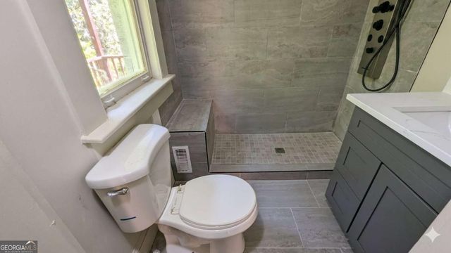 665 Lexington Avenue SW, Atlanta, GA 30310