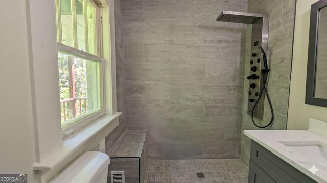 665 Lexington Avenue SW, Atlanta, GA 30310