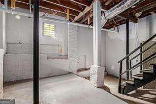 665 Lexington Avenue SW, Atlanta, GA 30310
