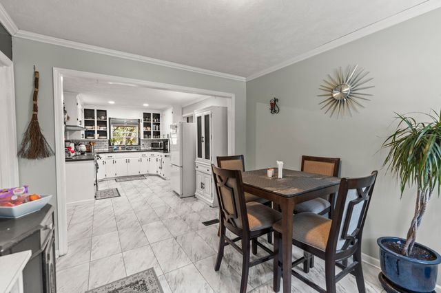 1506 Old Cowan Rd, Winchester, TN 37398