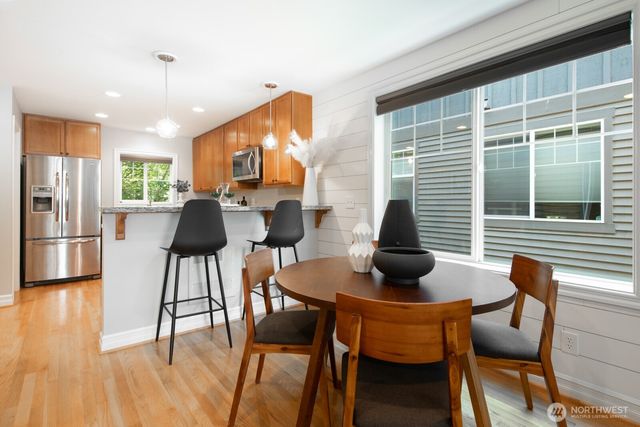 937 N 97th Street #A, Seattle, WA 98103