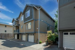 937 N 97th Street #A, Seattle, WA 98103