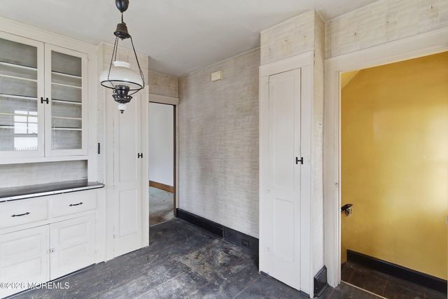 52 Nolton Street, Belleville, NJ 07109