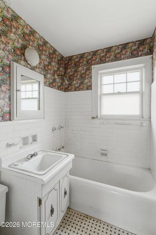 52 Nolton Street, Belleville, NJ 07109