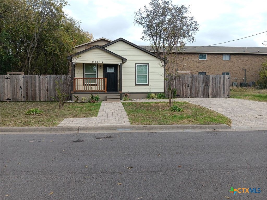 313 E Texas Avenue, Killeen, TX 76541