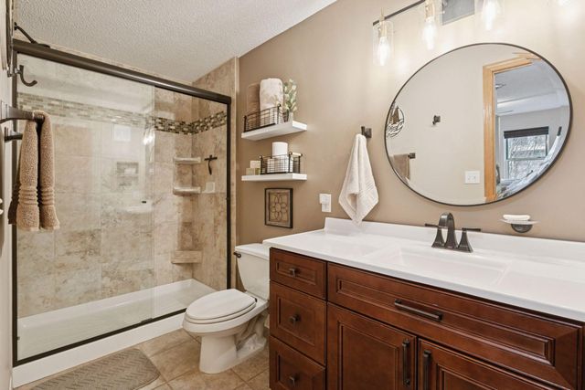 645 N 1st Street 125, Minneapolis, MN 55401