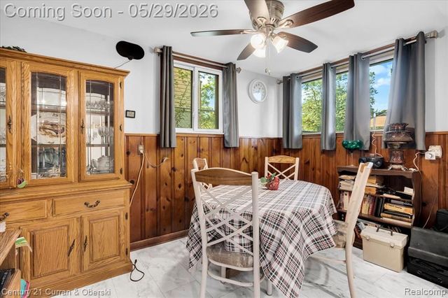 15110 Hanfor Avenue, Allen Park, MI 48101